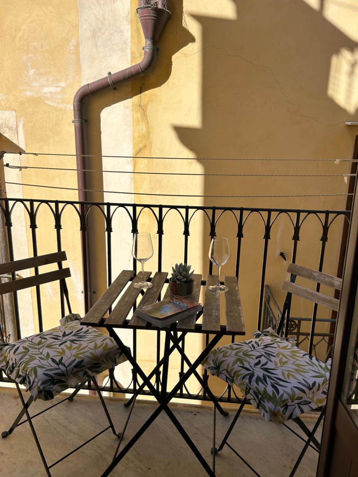 Sicilian Dream Apartments Cefalù Exterior foto